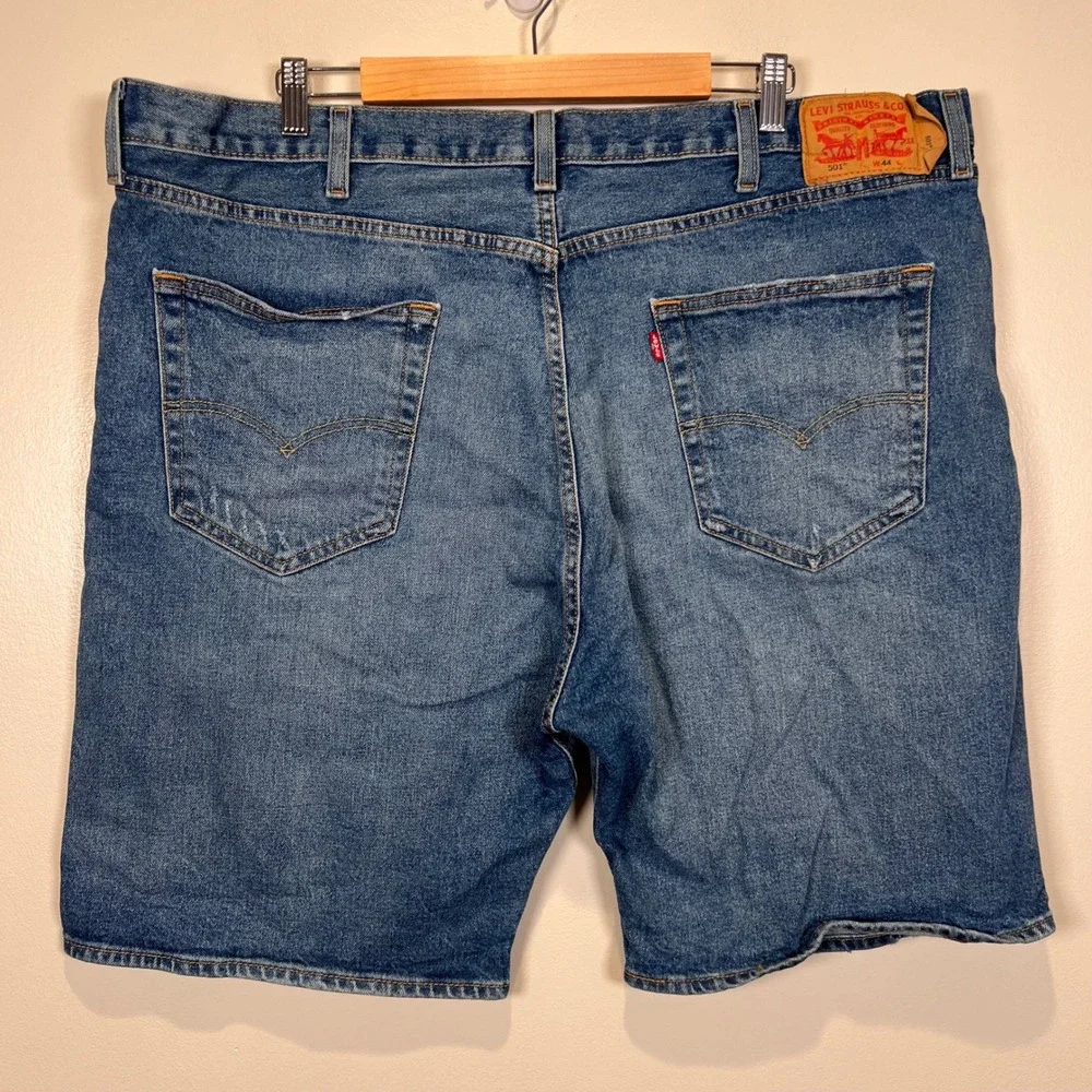 Levi's 501 Men's Denim Shorts *42W Original Fit Distressed 10